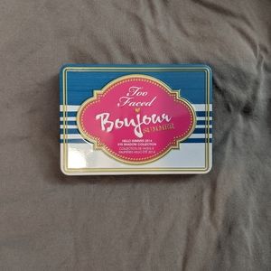 Too Faced Eyeshadow palette bundle!